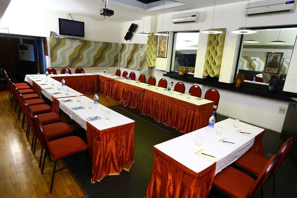 Hotel Oriental Inn Chennai Dış mekan fotoğraf